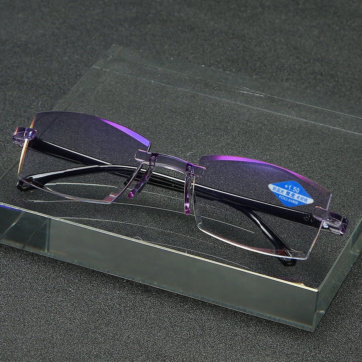 LENTES MULTIFOCALES: COMPRA 1 Y RECIBE 1 GRATIS + ESTUCHE DE PROTECCIÓN